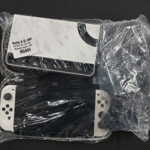 Pre Owned Nintendo Switch - White